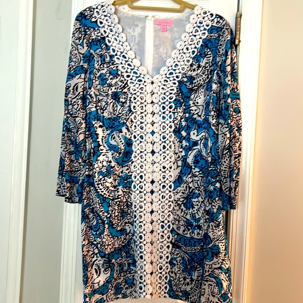 Lilly Pulitzer Shift Dress Size: M